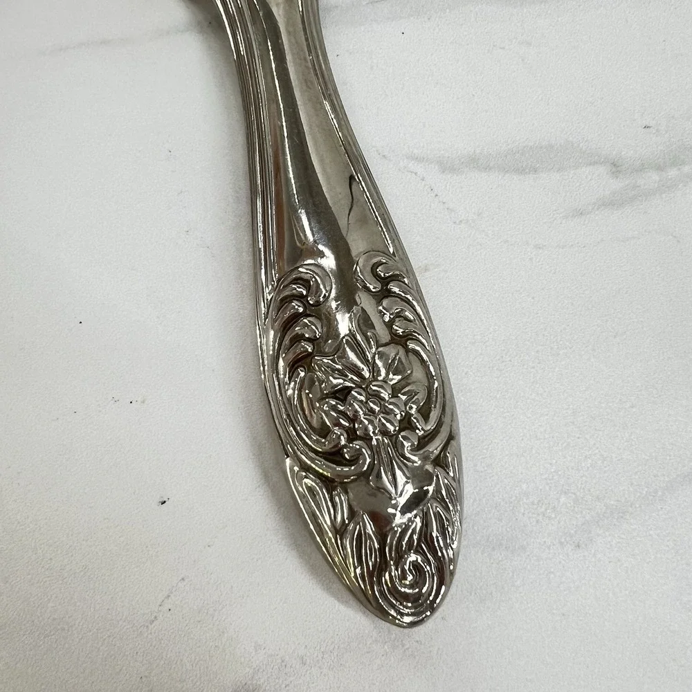 Vtg Repousse Heavy Silver Plate Vanity Hand Mirror Victorian Ornate Floral 9.5